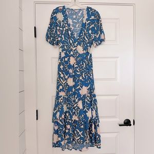 Knox Rose Midi Dress. Medium. Never worn.